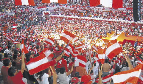 Concentracion de los seguidores del Partido Liberal